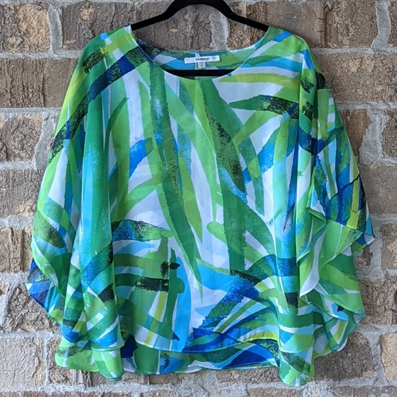 Masseys Tops - Masseys Blue Green Tropical Leaf Pattern Butterfly Angel Sleeve Blouse XL
